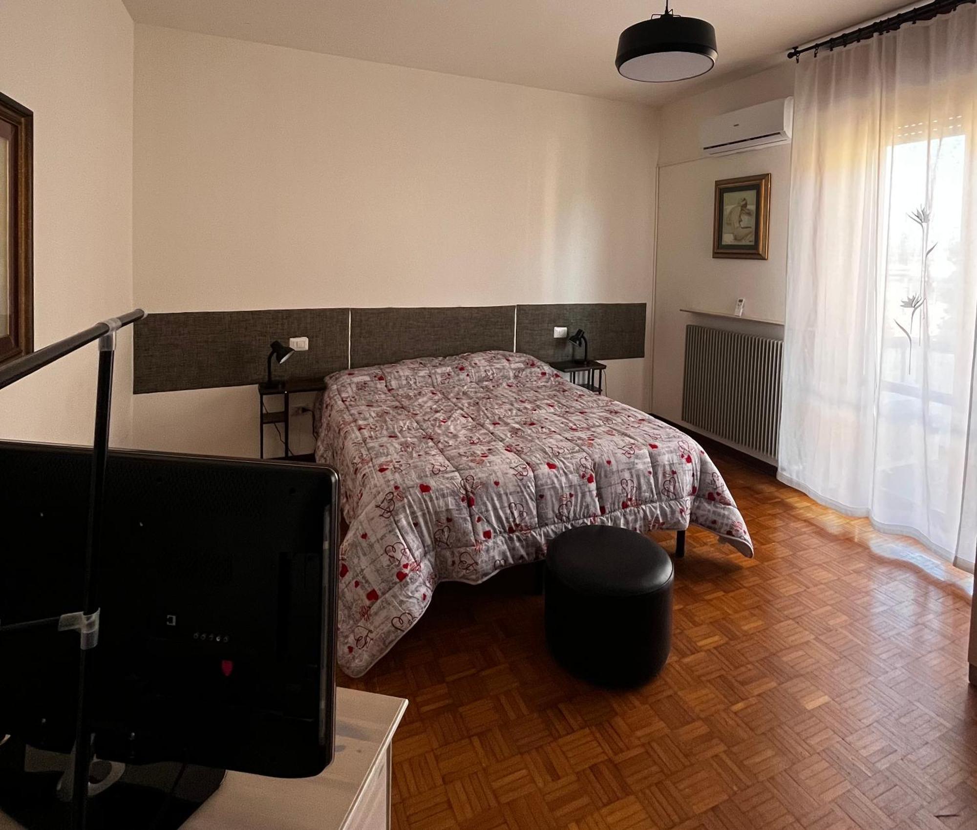 Bed and Breakfast R&B Emilia Cadeo Esterno foto